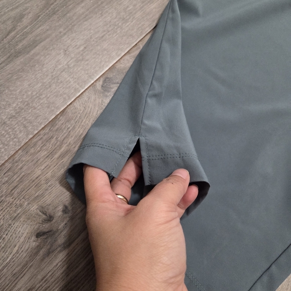 Active Zone Plus Size Drawstring Capri - Picture 3 of 11